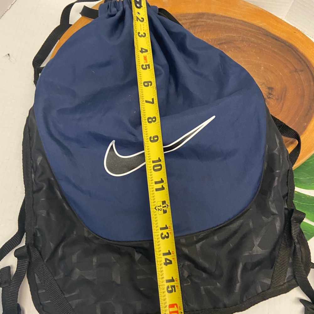 Nike Drawstring Backpack - Picture 3 of 6